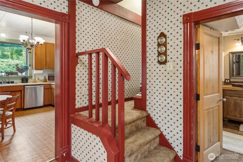 Property photo for 17026 S Vaughn Road Nw, Vaughn photo 23