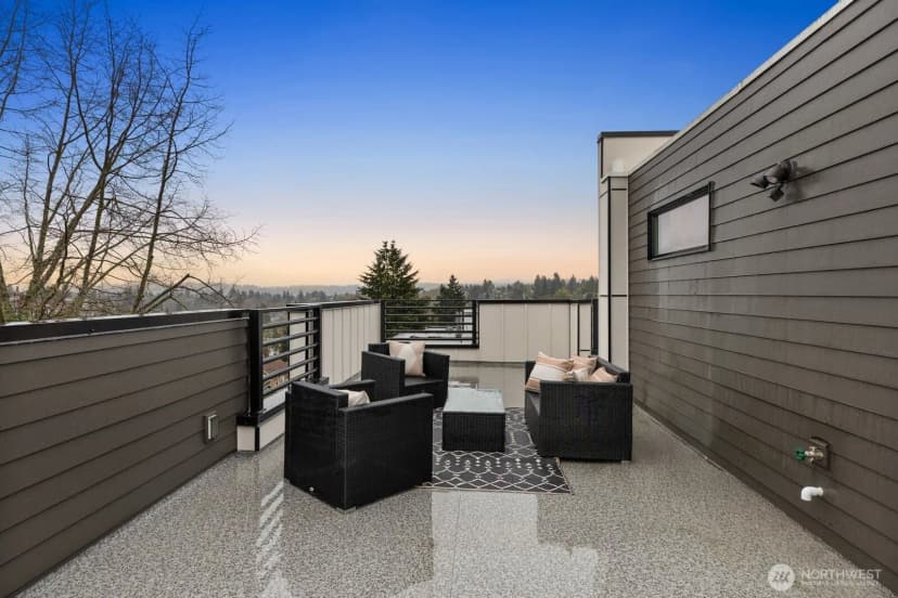 Property photo for 4559 34th Avenue S, Seattle photo 37