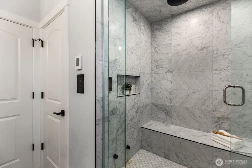 Property photo for 4559 34th Avenue S, Seattle photo 19