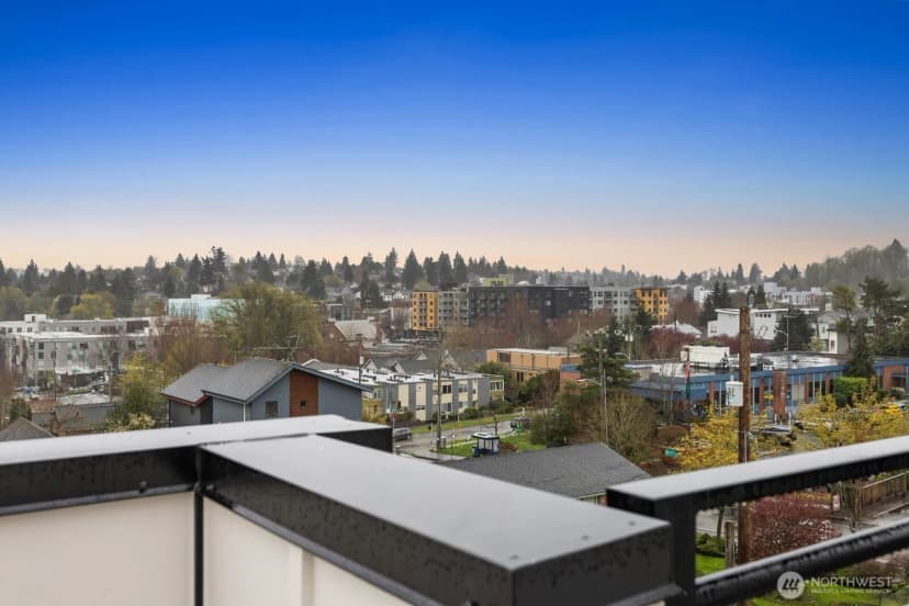 Property photo for 4559 34th Avenue S, Seattle photo 39