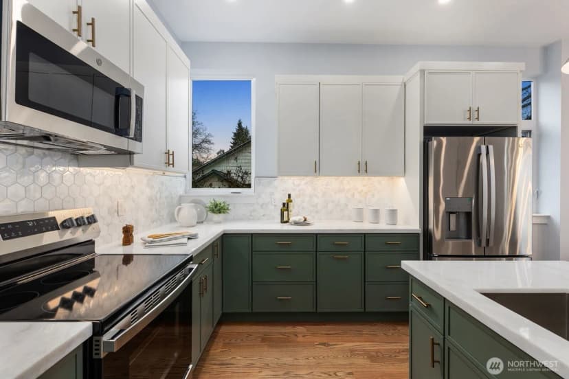 Property photo for 4559 34th Avenue S, Seattle photo 12