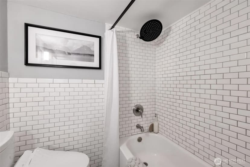 Property photo for 3753 Sw Austin Street, Seattle photo 28