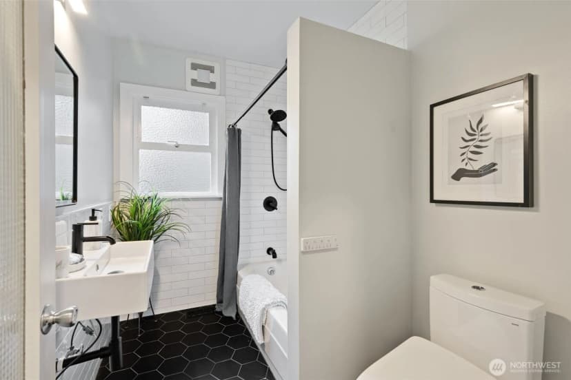 Property photo for 3753 Sw Austin Street, Seattle photo 15