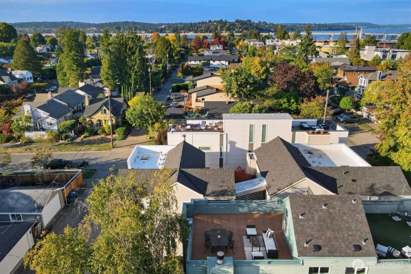 Property photo for 1929 42nd Avenue E #c, Seattle photo 32