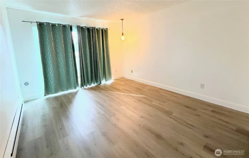 Property photo for 1175 Harrington Place Ne #214, Renton photo 12