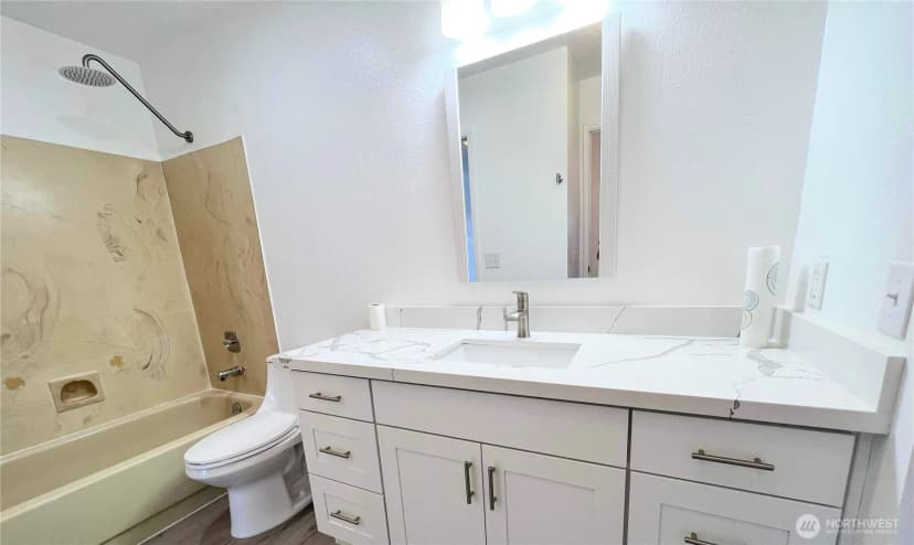 Property photo for 1175 Harrington Place Ne #214, Renton photo 17