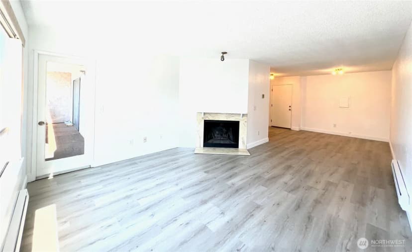 Property photo for 1175 Harrington Place Ne #214, Renton photo 5