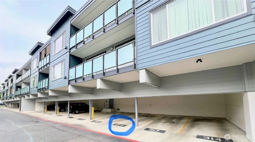 Property photo for 1175 Harrington Place Ne #214, Renton photo 23