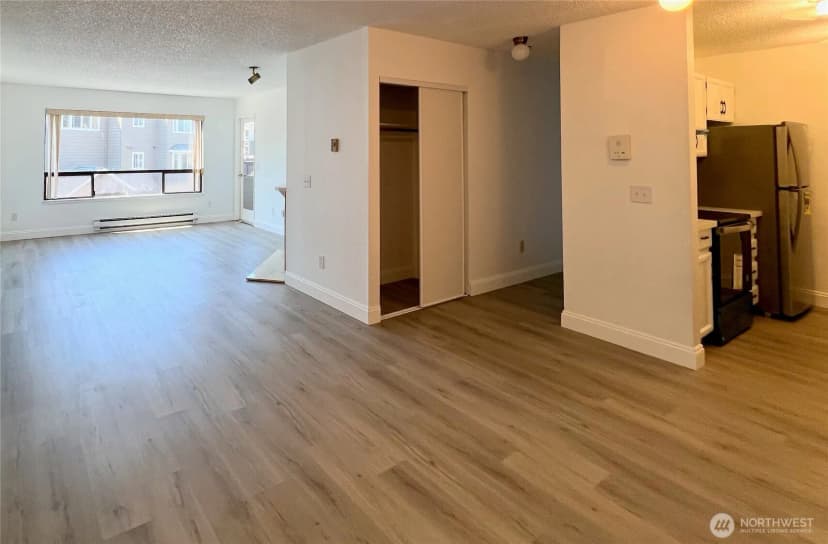 Property photo for 1175 Harrington Place Ne #214, Renton photo 10
