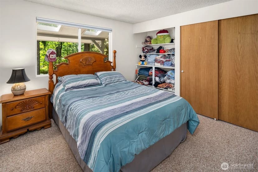 Property photo for 16530 237th Avenue Se, Issaquah photo 17
