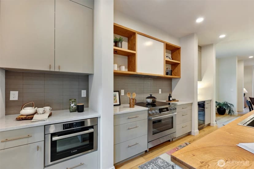 Property photo for 1709 Martin Luther King Jr Way, Seattle photo 14