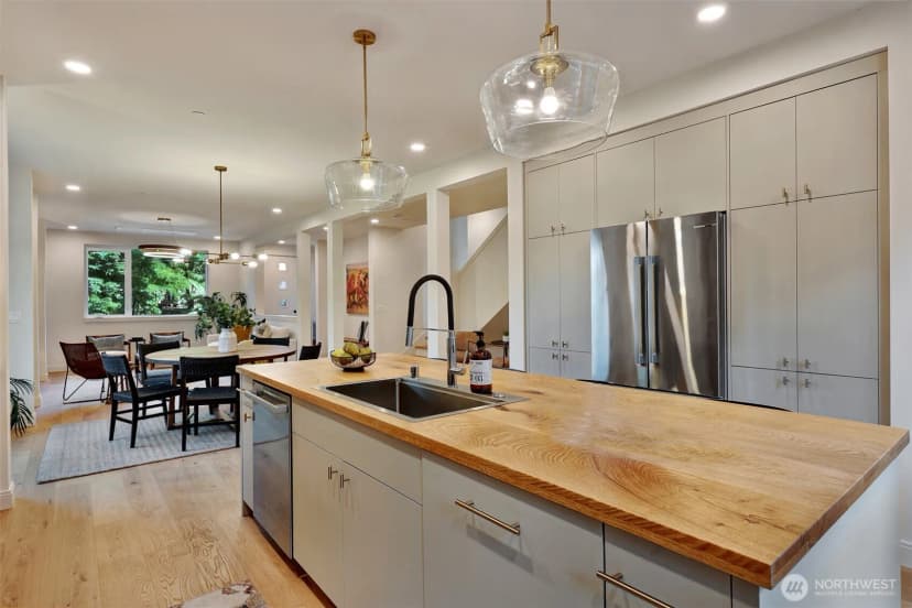 Property photo for 1709 Martin Luther King Jr Way, Seattle photo 15