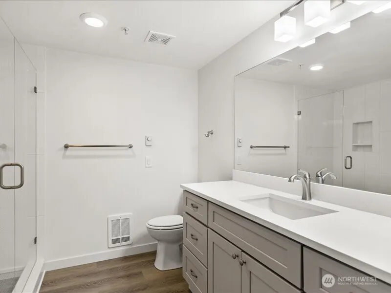 Property photo for 4133 224th Lane Se #112, Issaquah photo 11