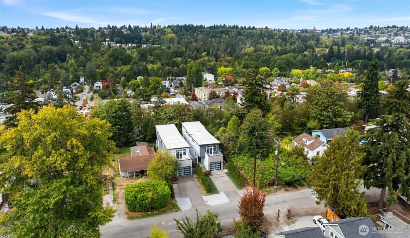 Property photo for 5447 21st Avenue Sw, Seattle photo 37