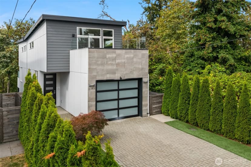 Property photo for 5447 21st Avenue Sw, Seattle photo 38