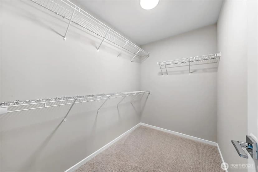 Property photo for 1719 109th Drive Se, Lake Stevens photo 32