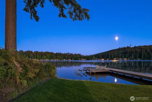 Property photo for 3 Sw Lake Roesiger Road, Snohomish photo 3