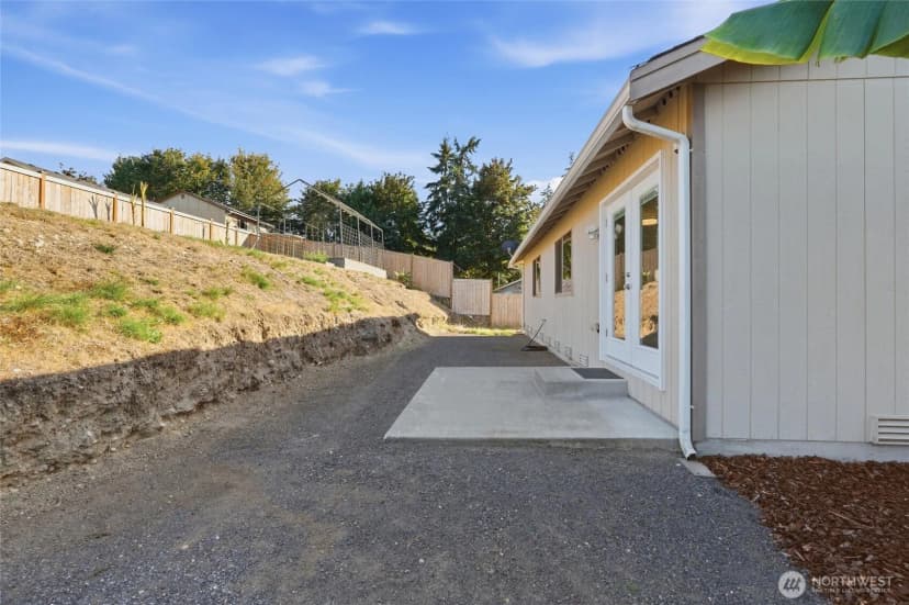 Property photo for 3635 Nevada Avenue E, Port Orchard photo 26