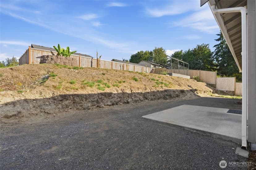 Property photo for 3635 Nevada Avenue E, Port Orchard photo 27