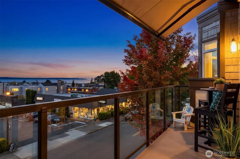 Property photo for 505 5th Avenue S #305, Edmonds