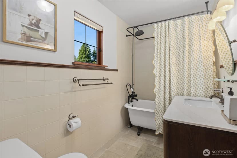 Property photo for 6857 32nd Avenue Ne, Seattle photo 23