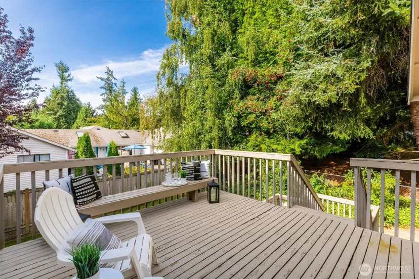 Property photo for 14118 Beverly Park Road #b, Edmonds photo 9