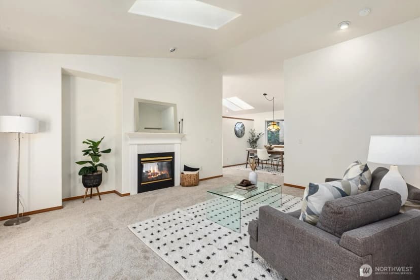 Property photo for 14118 Beverly Park Road #b, Edmonds photo 5