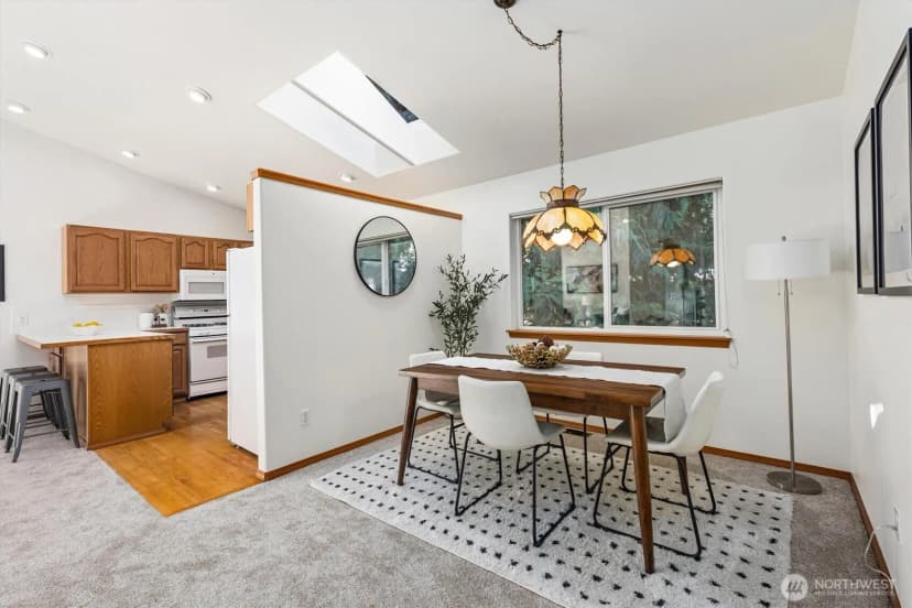 Property photo for 14118 Beverly Park Road #b, Edmonds photo 6