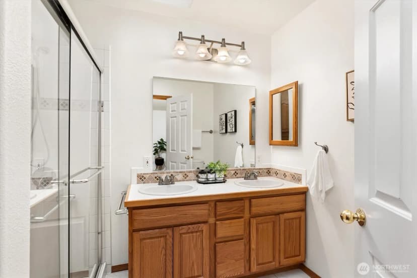 Property photo for 14118 Beverly Park Road #b, Edmonds photo 18