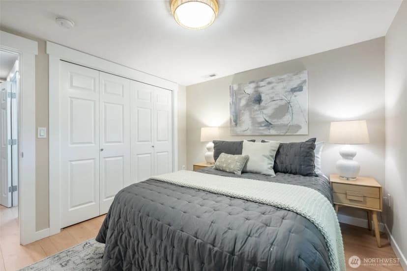 Property photo for 12309 Hiram Place Ne, Seattle photo 23
