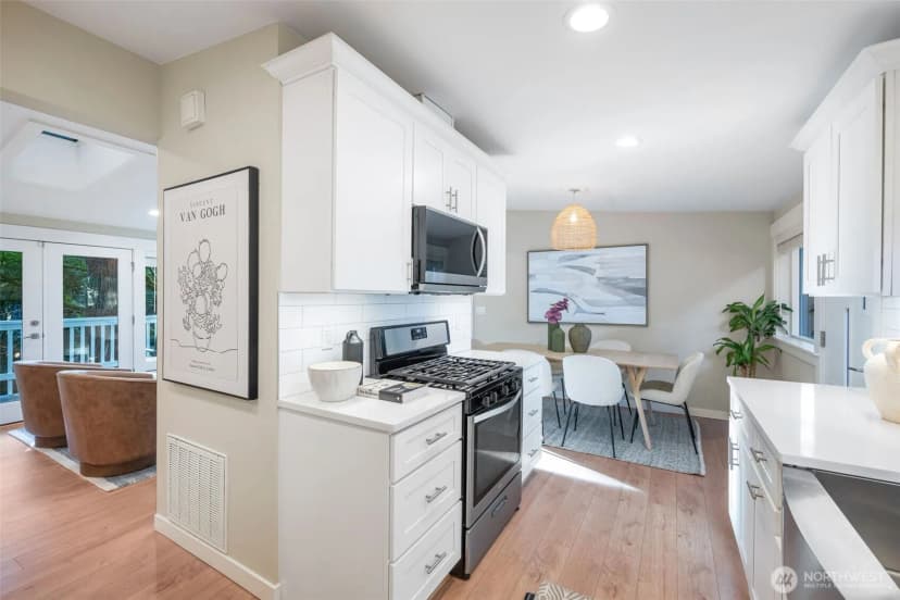 Property photo for 12309 Hiram Place Ne, Seattle photo 10