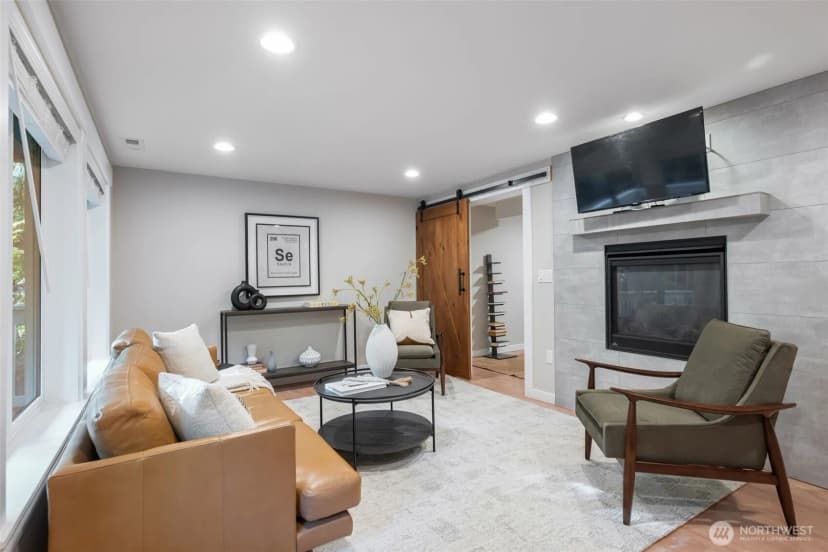 Property photo for 12309 Hiram Place Ne, Seattle photo 18