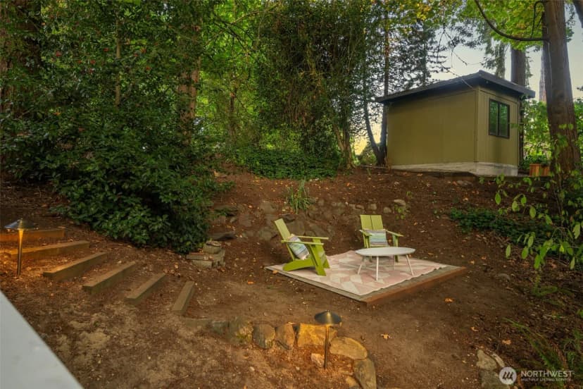 Property photo for 12309 Hiram Place Ne, Seattle photo 31