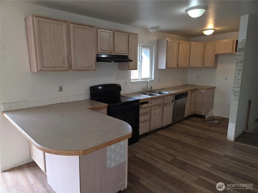Property photo for 1536 S State Street, Tacoma photo 11