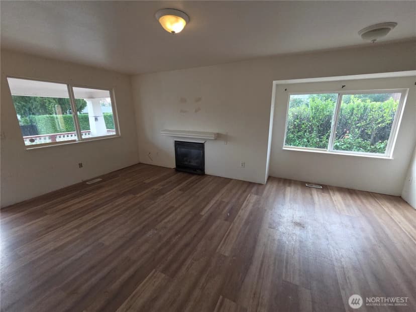 Property photo for 1536 S State Street, Tacoma photo 7