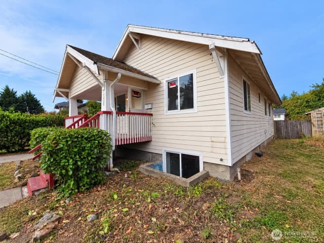Property photo for 1536 S State Street, Tacoma photo 3