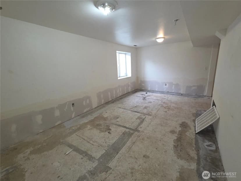 Property photo for 1536 S State Street, Tacoma photo 25