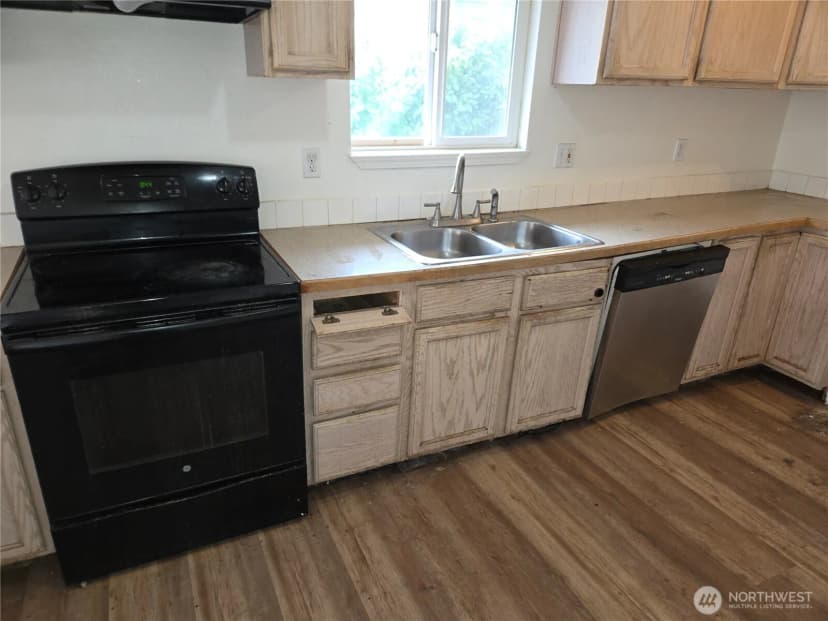 Property photo for 1536 S State Street, Tacoma photo 10