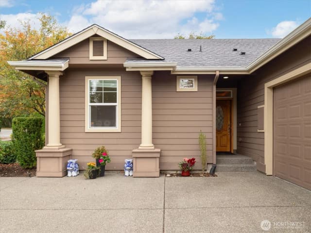 Property photo for 13864 231st Lane Ne, Redmond photo 2