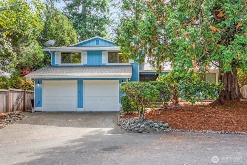 Property photo for 15933 Se 48th Drive, Bellevue