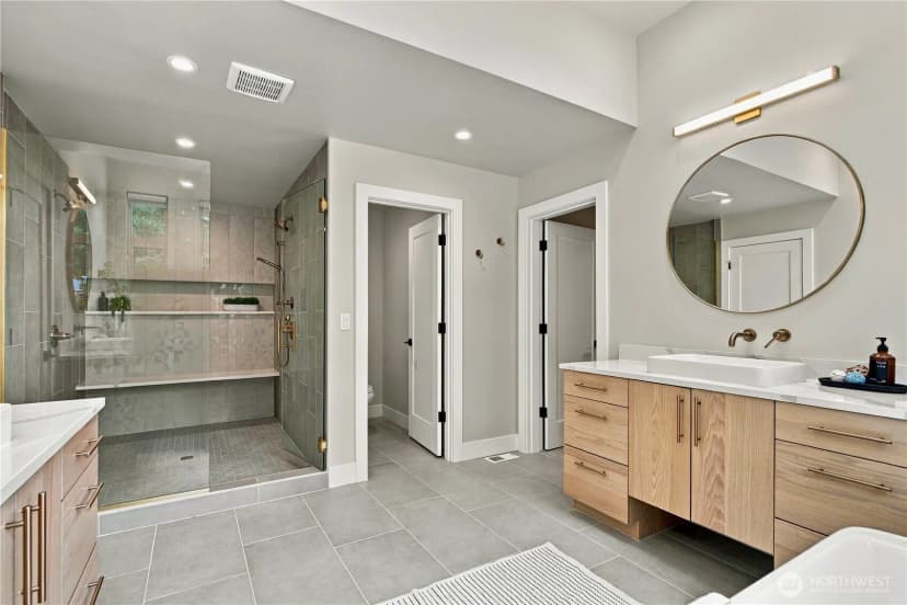 Property photo for 13128 Ne Ne 133rd Ct, Kirkland photo 18