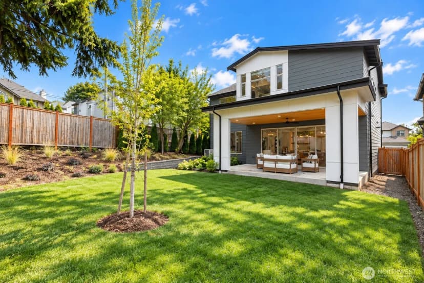 Property photo for 13128 Ne Ne 133rd Ct, Kirkland photo 30