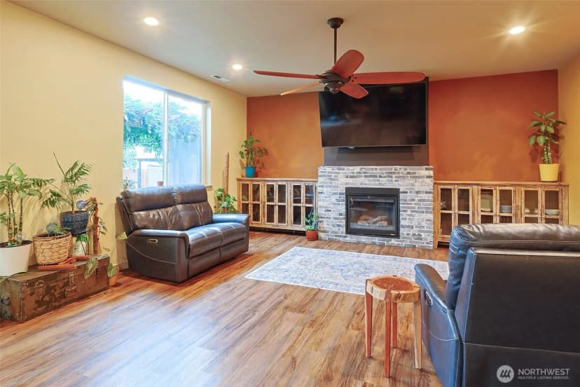 Property photo for 2110 178th Street Ct E, Spanaway photo 7
