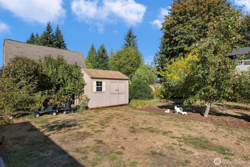 Property photo for 12007 35th Avenue Ne, Marysville photo 23