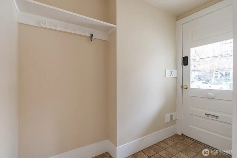Property photo for 1625 Belmont Avenue, Seattle photo 3