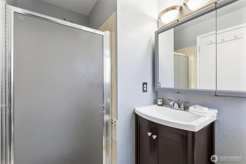Property photo for 20308 13th Drive Se, Bothell photo 16