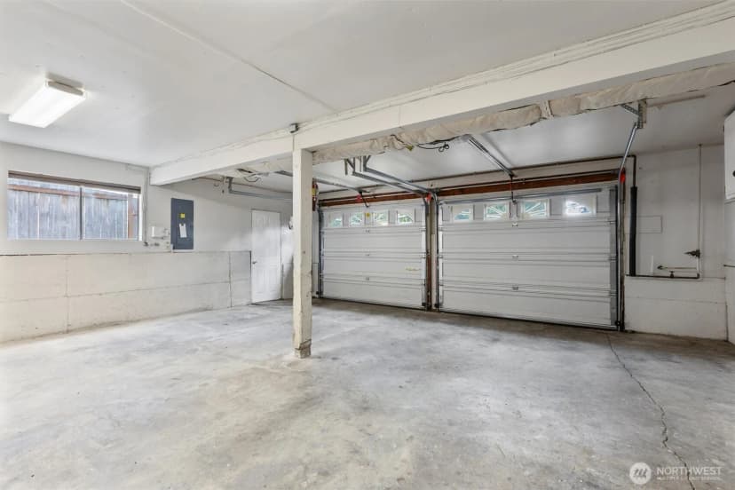 Property photo for 20308 13th Drive Se, Bothell photo 37