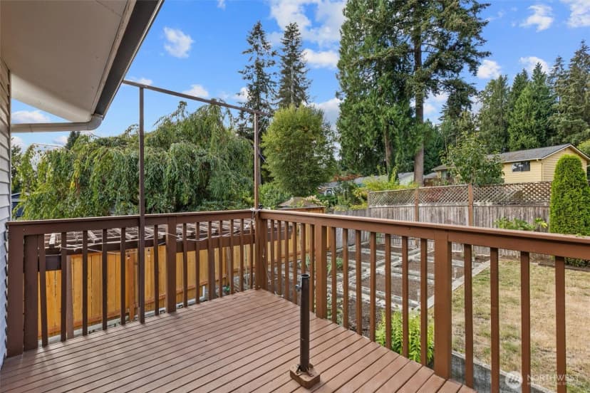 Property photo for 20308 13th Drive Se, Bothell photo 28