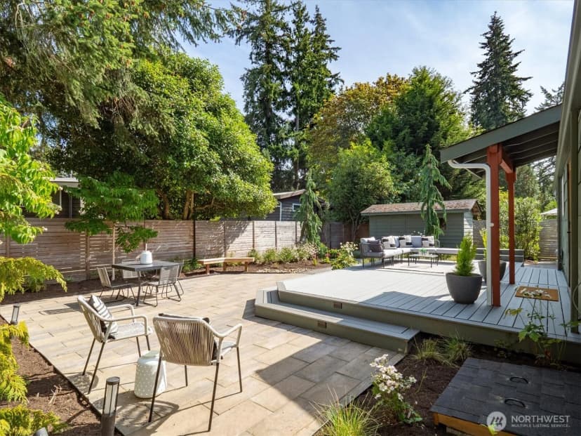 Property photo for 15522 1st Avenue Nw, Shoreline photo 13