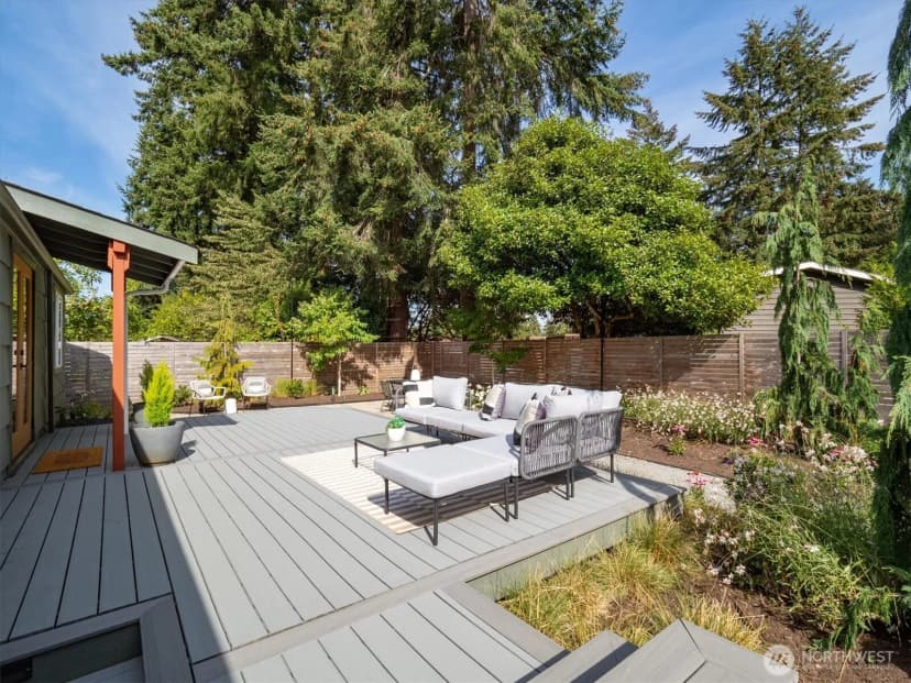 Property photo for 15522 1st Avenue Nw, Shoreline photo 14